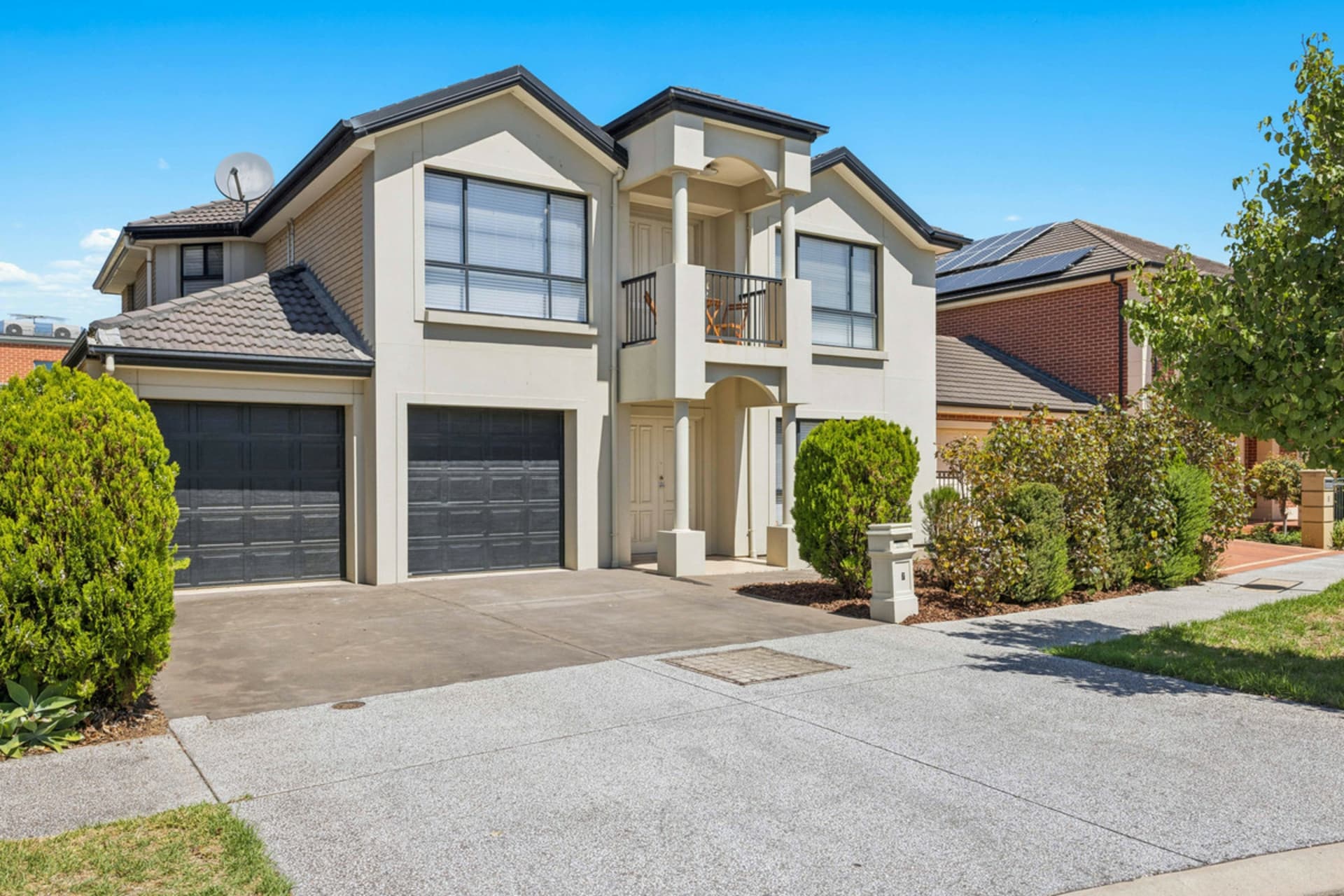 7 Isla Circuit, Mawson Lakes, Mawson Lakes - Image 1