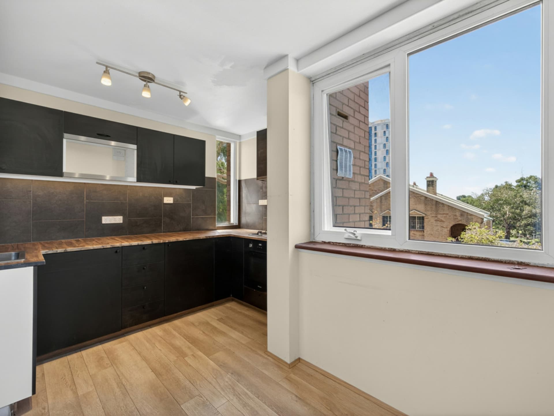 302/112 - 122 Goderich Street, East Perth, East Perth - Thumbnail 4