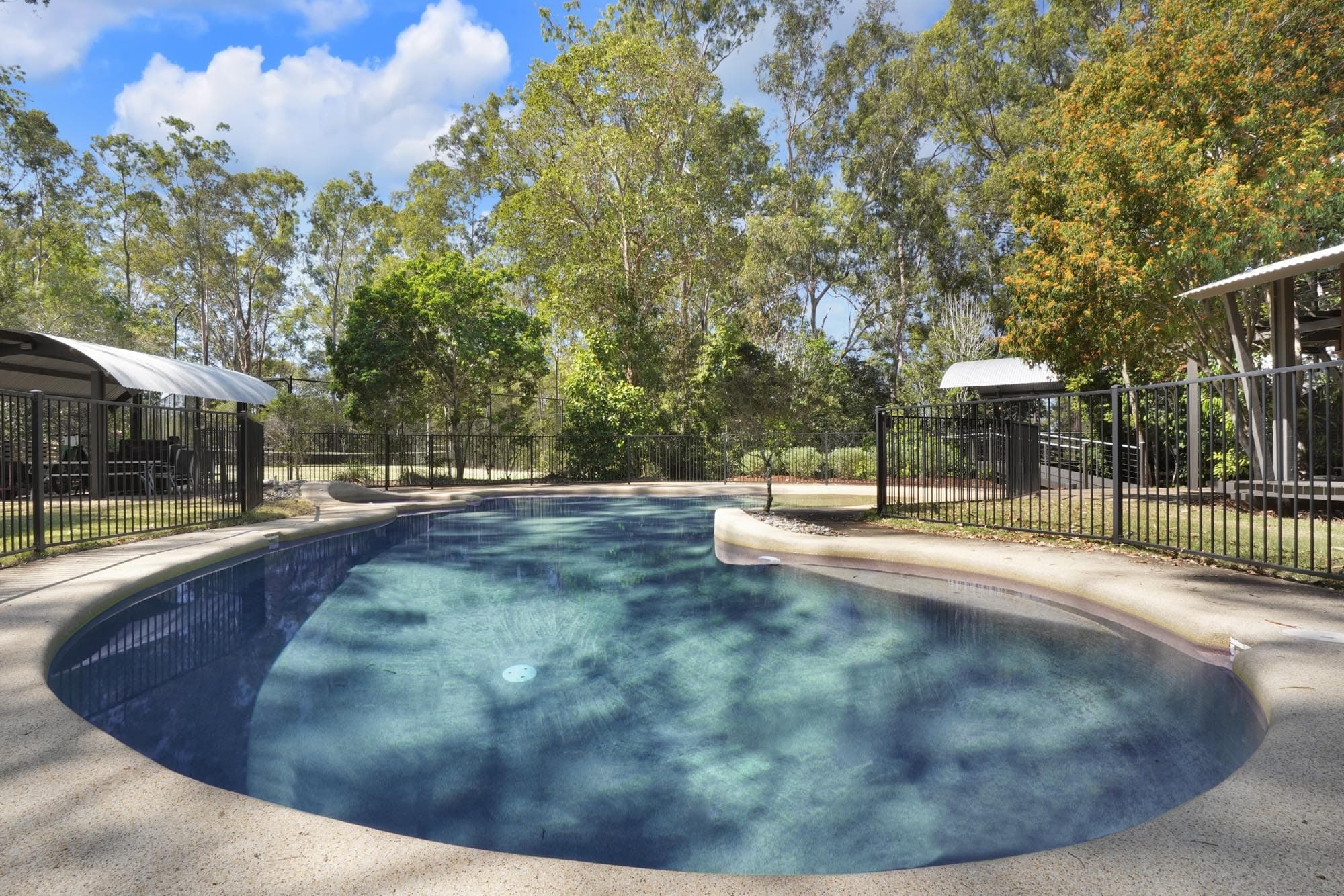 83 Gold Creek Road, Brookfield, Brookfield - Image 1
