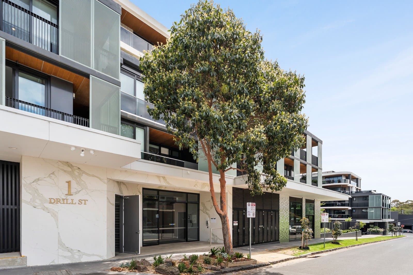 405d/1 Drill Street, Hawthorn - Image 1