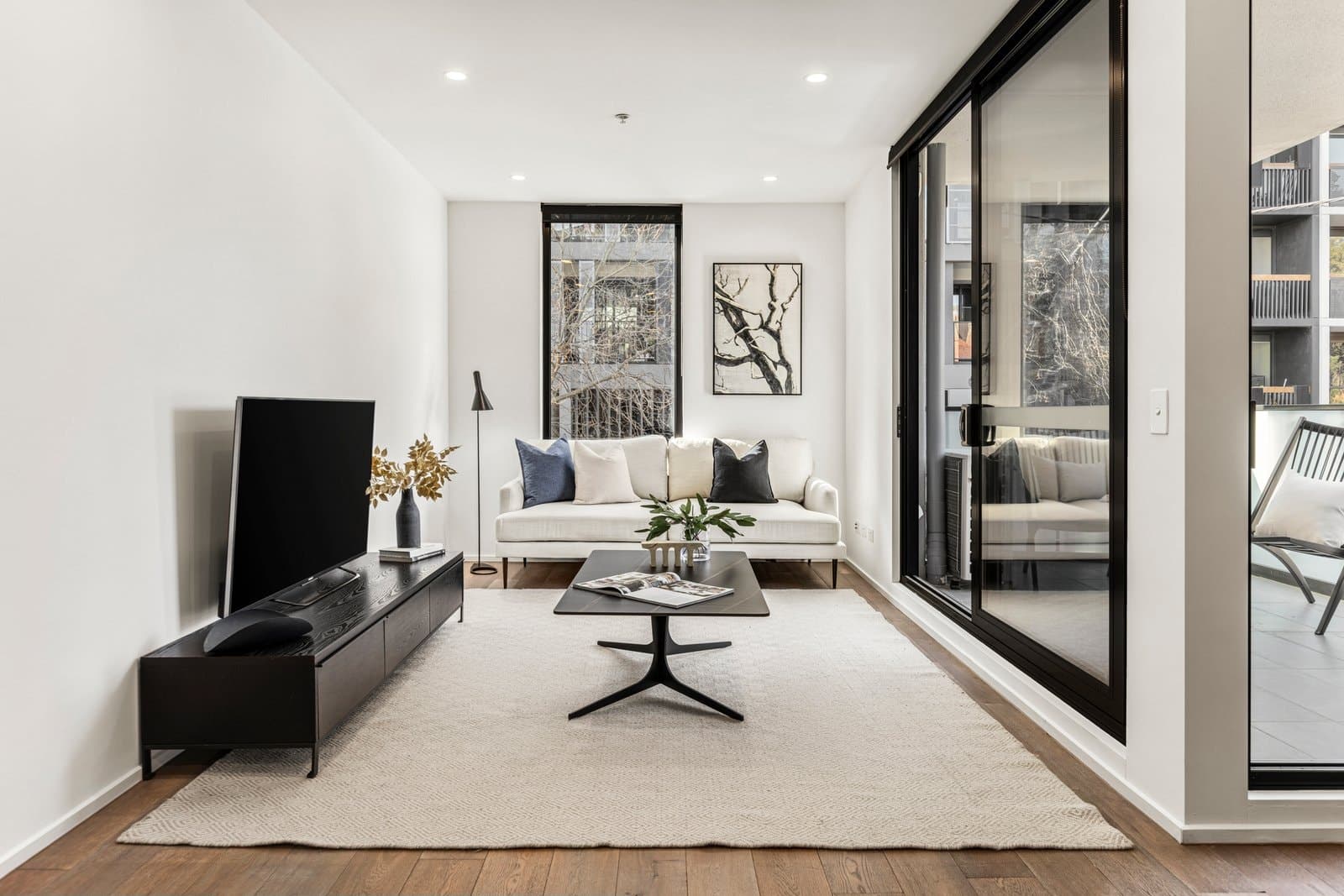 103/80 Lynch Street, Hawthorn - Thumbnail 3