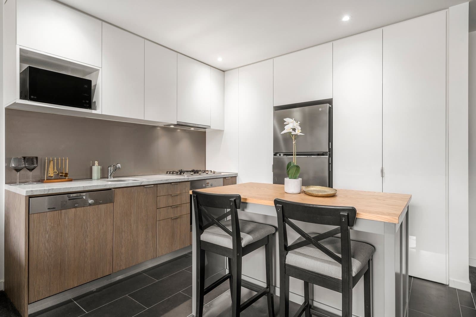 211/38 Harold Street, Hawthorn East - Thumbnail 3
