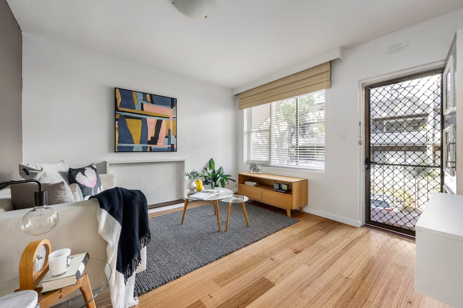 8/563 Glenferrie Road, Hawthorn - Thumbnail 2