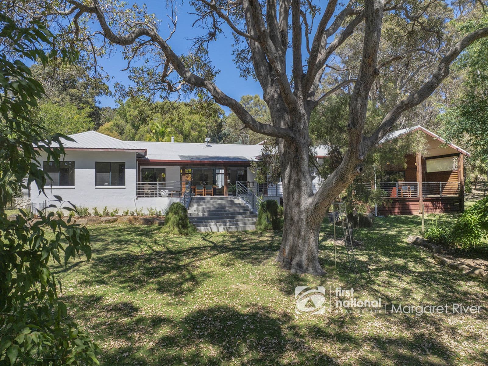 5 Laurel Court, Margaret River WA 6285, Margaret River - Thumbnail 3