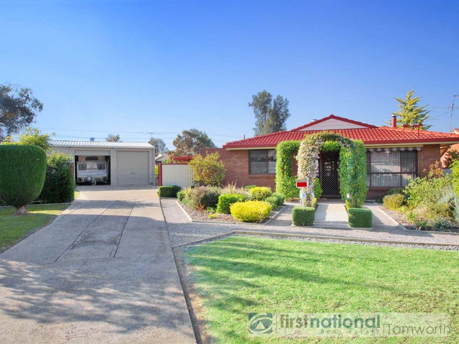 9 Frederick Place, Tamworth NSW 2340, Tamworth - Image 1