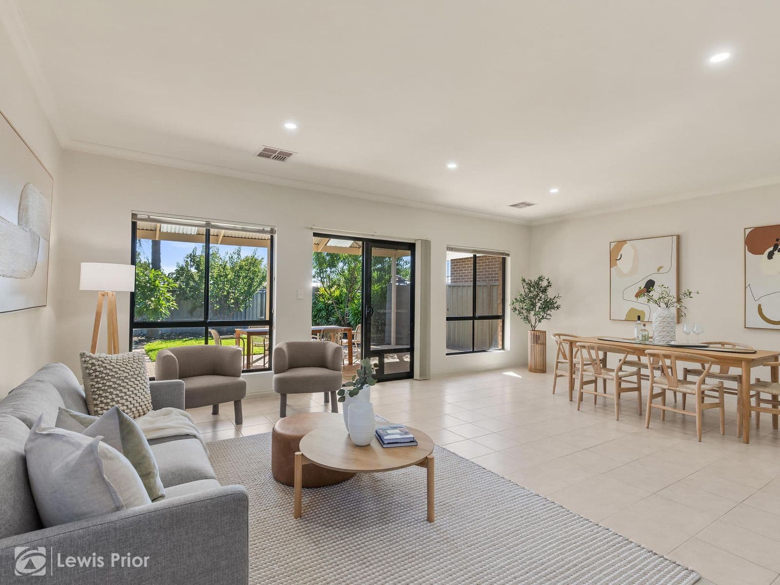 10A Ella Street, Dover Gardens SA 5048, Dover Gardens - Thumbnail 2