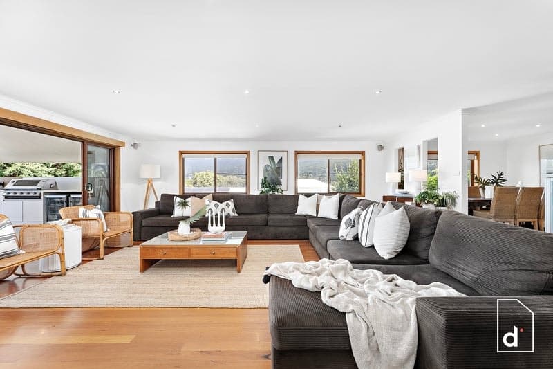 11 Mountain Road, Austinmer, NSW 2515, Austinmer - Thumbnail 4