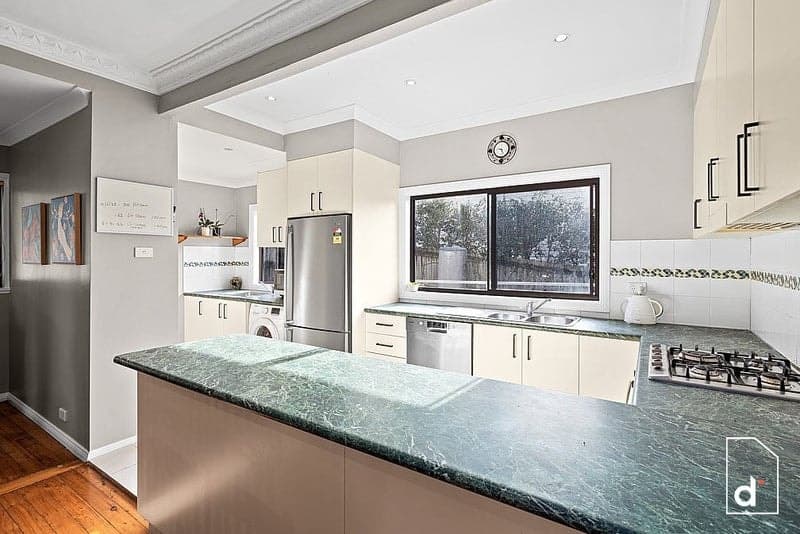 38 Sea Foam Avenue, Thirroul, NSW 2515, Thirroul - Thumbnail 7