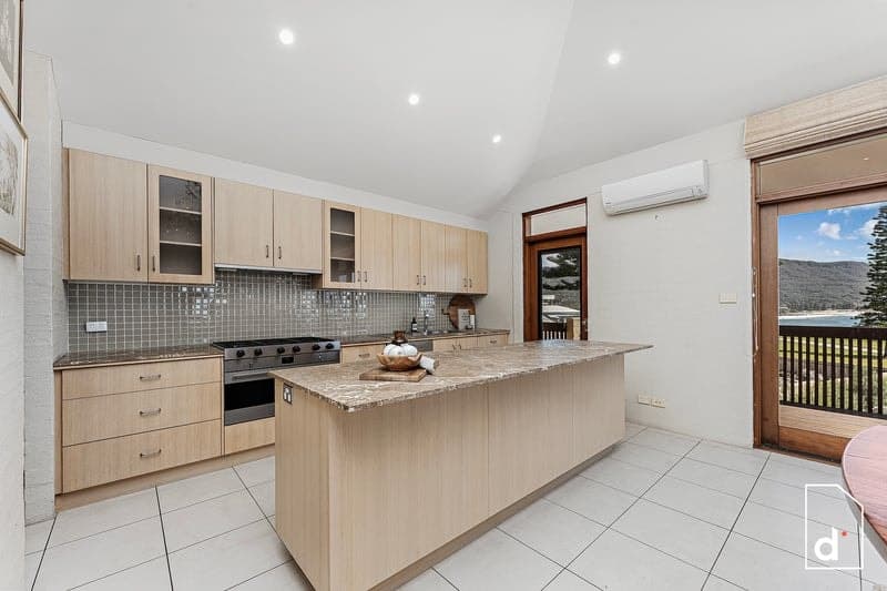 24 Point Street, Bulli, NSW 2516, Bulli - Thumbnail 7
