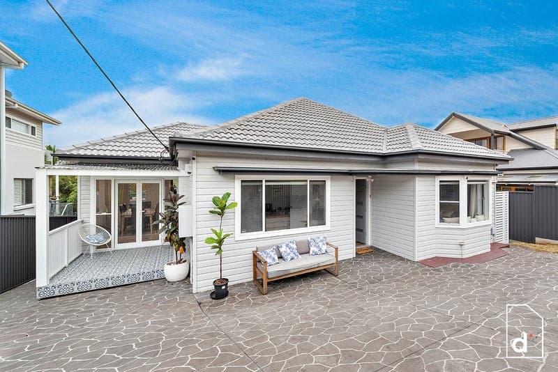 19 Owen Street, Bulli, NSW 2516, Bulli - Thumbnail 2