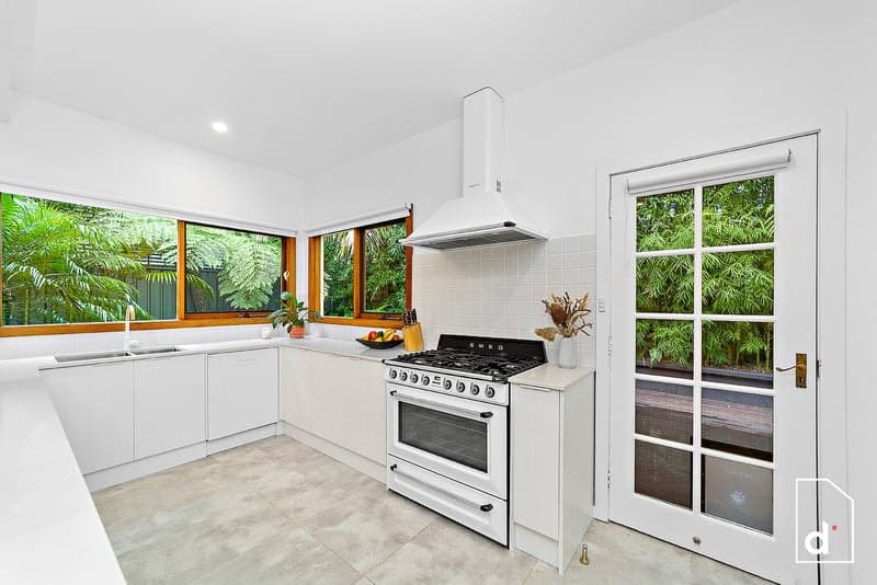 46 Robinsville Crescent, Thirroul, NSW 2515, Thirroul - Thumbnail 5