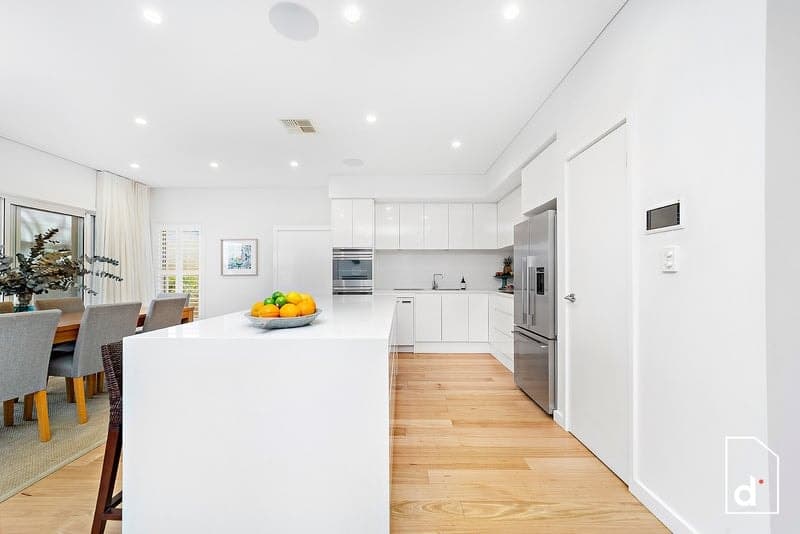 7 Woodland Avenue, Thirroul, NSW 2515, Thirroul - Thumbnail 4