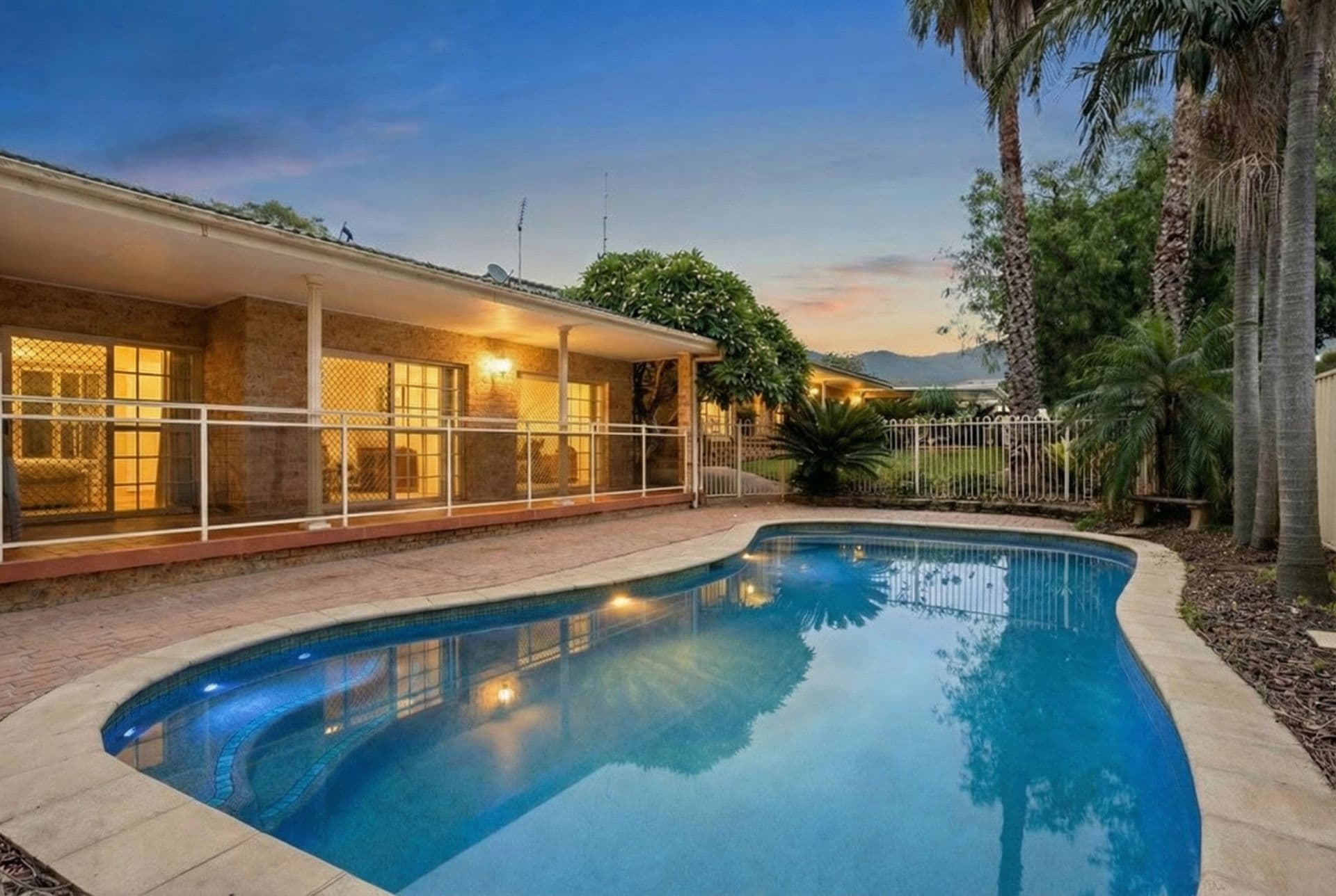 23 Russell Street, Balgownie NSW, Balgownie - Image 1