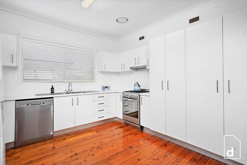 11 Robertson Road, Woonona, NSW 2517, Woonona - Thumbnail 8