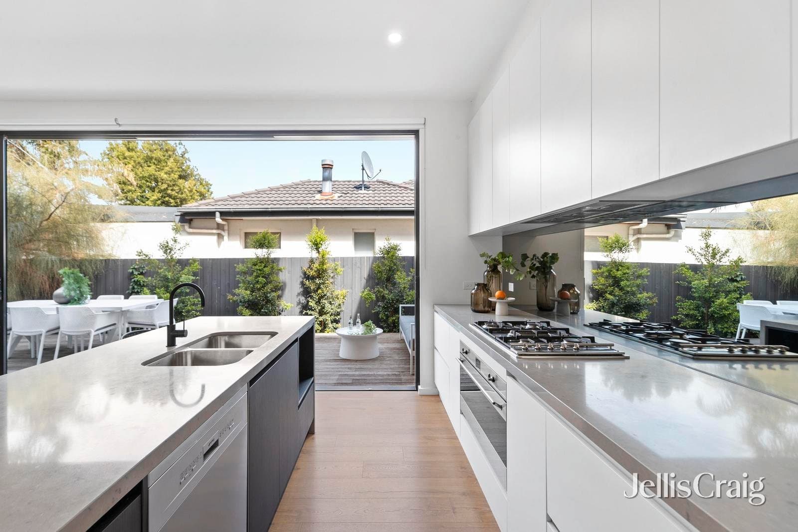 211 Tramway Parade, Beaumaris, Beaumaris - Thumbnail 7
