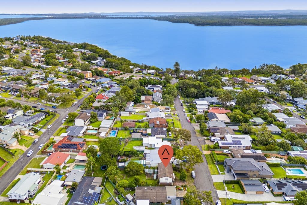 25 Hartog Avenue, Lake Munmorah - Image 1