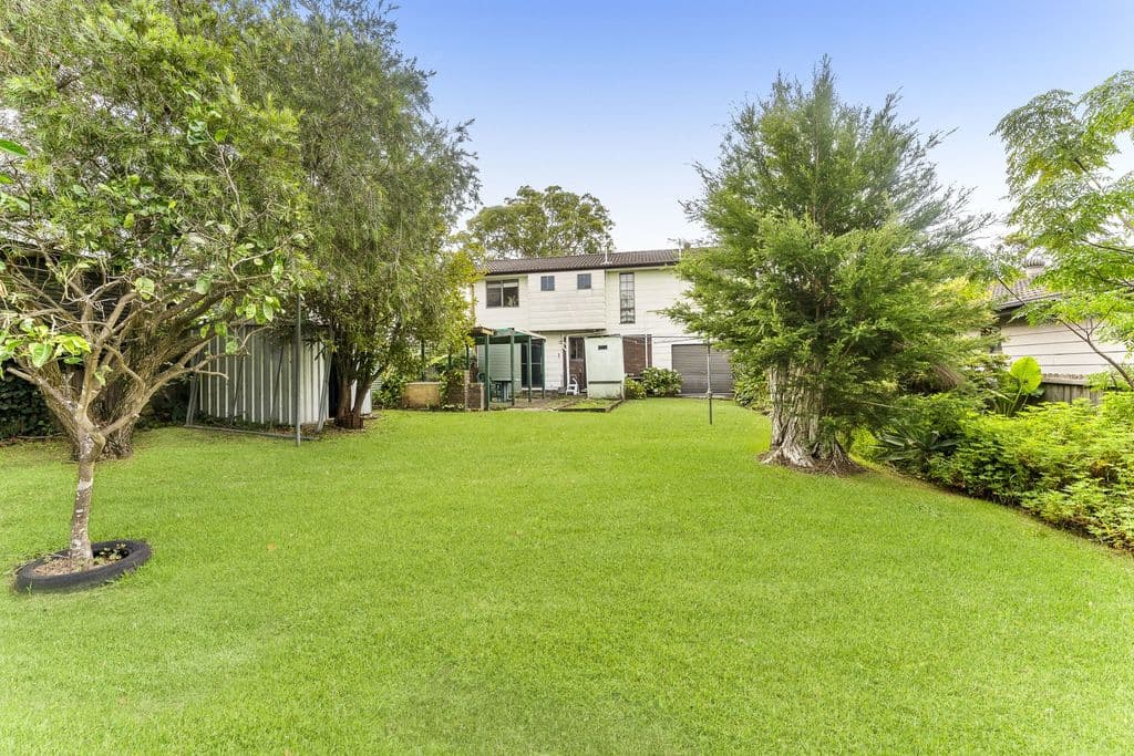 25 Hartog Avenue, Lake Munmorah - Thumbnail 2