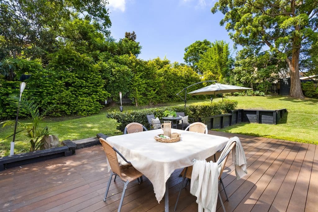4 Yuruga Avenue, West Wollongong - Thumbnail 2