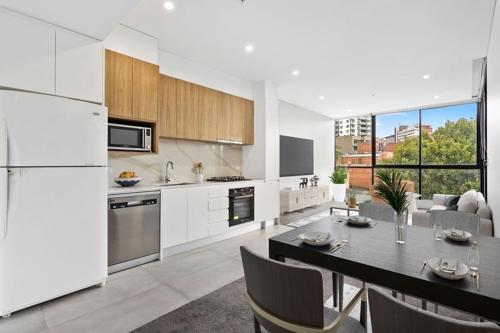 303/49 Denison Street, Wollongong - Thumbnail 2