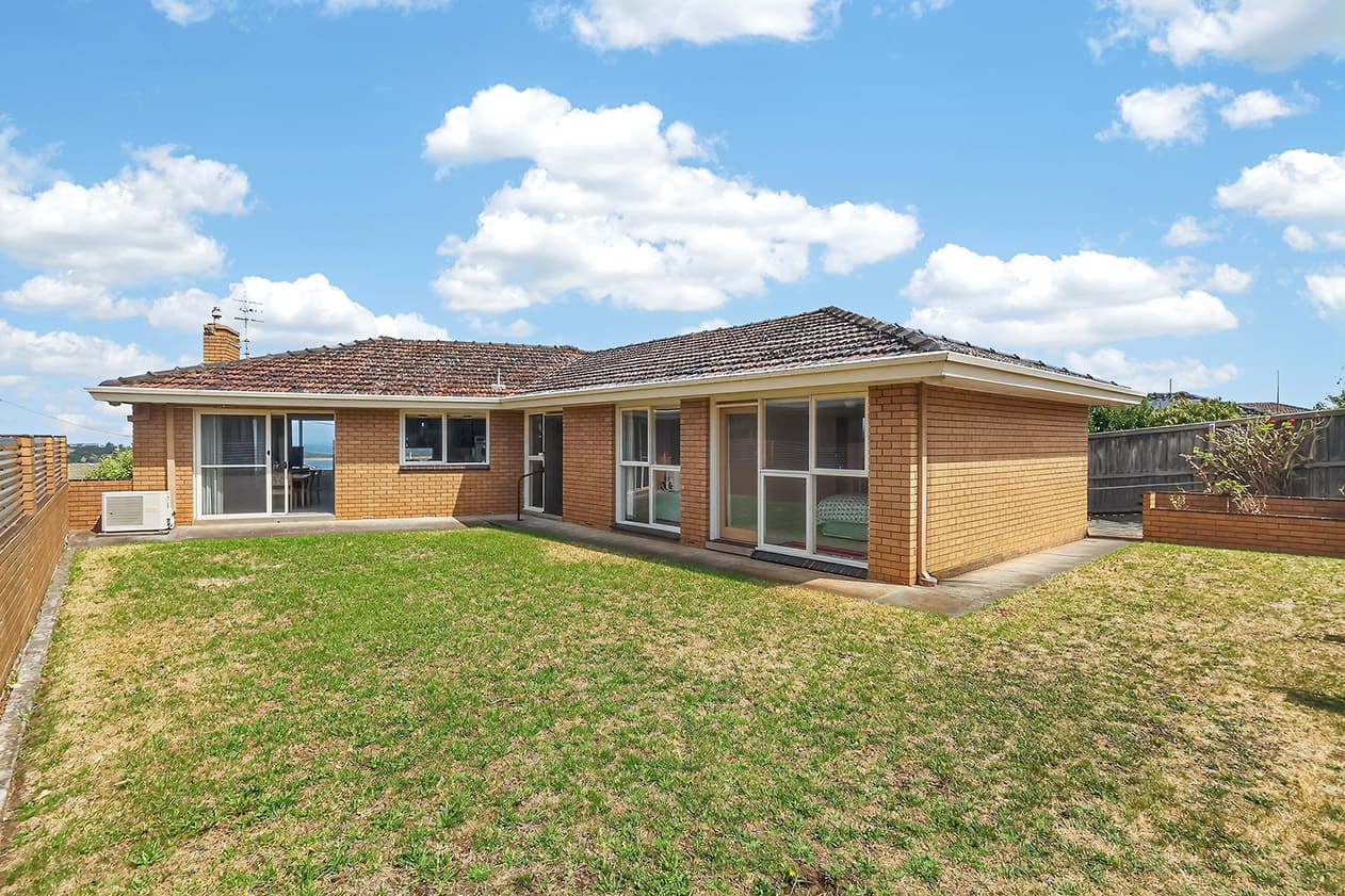 17 Maxwell Grove, Warrnambool, Warrnambool - Thumbnail 4