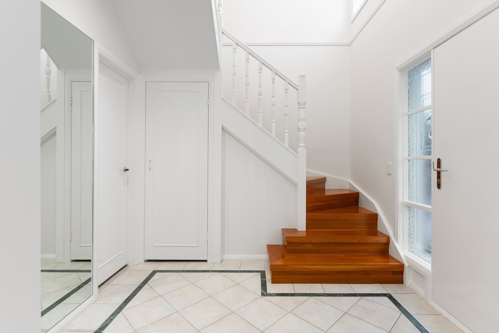 7 Carrington Grove, Brighton East - Thumbnail 4