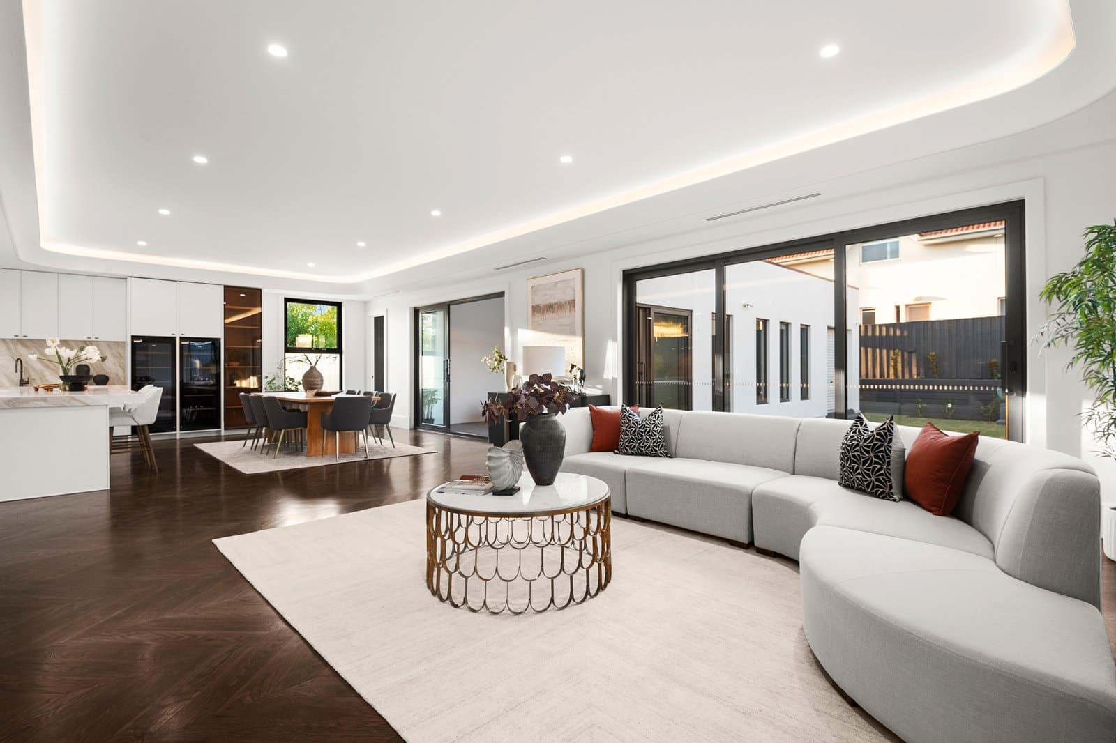 20 Boronia Street, Surrey Hills - Thumbnail 4