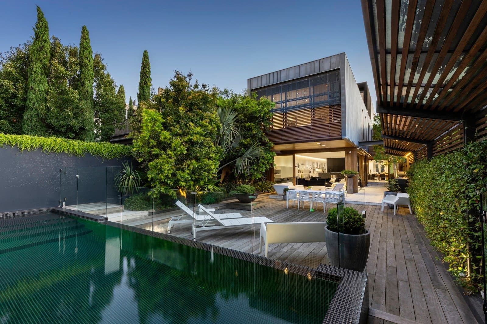 245 Beaconsfield Parade, Middle Park - Image 1