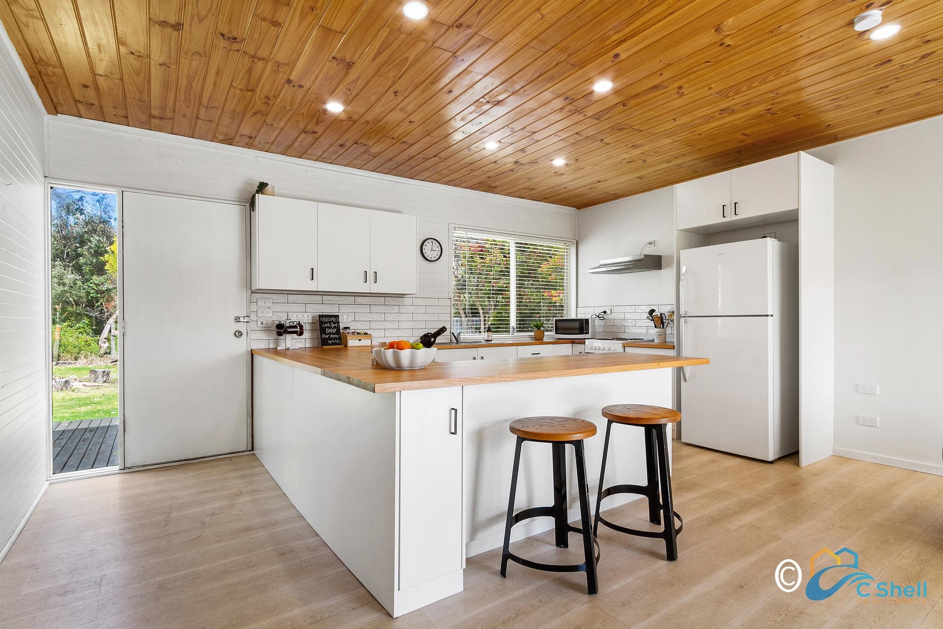 62 Sanctuary Road Loch Sport, VIC, Loch Sport - Thumbnail 6