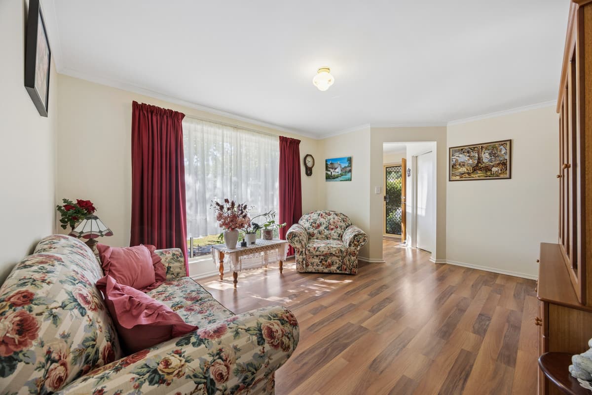38 Parkview Drive, Oakden SA 5086, Oakden - Thumbnail 2