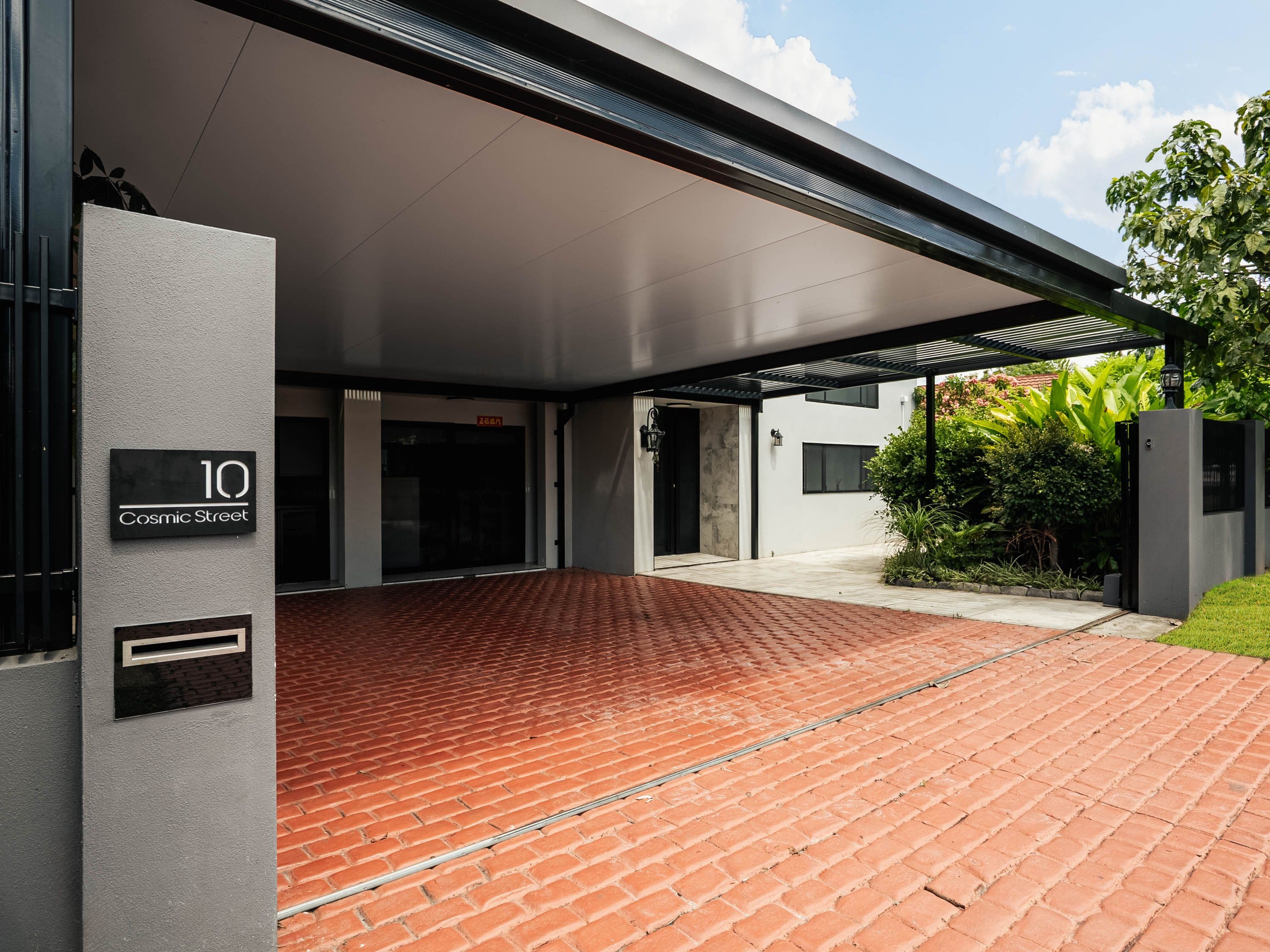 10 Cosmic Street, Robertson QLD 4109, Robertson - Thumbnail 2