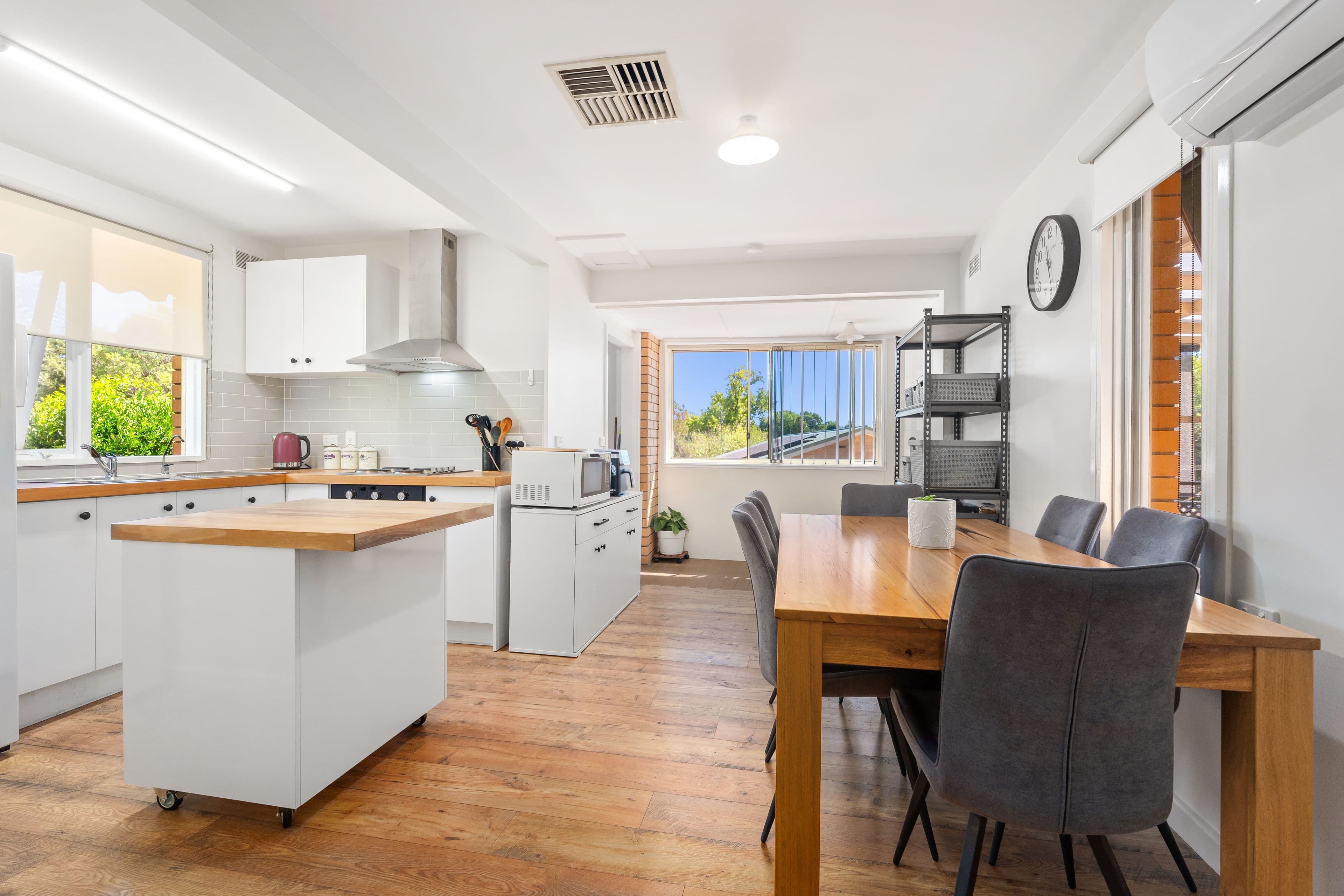 572 Ryan Road, North Albury NSW 2640, North Albury - Image 1