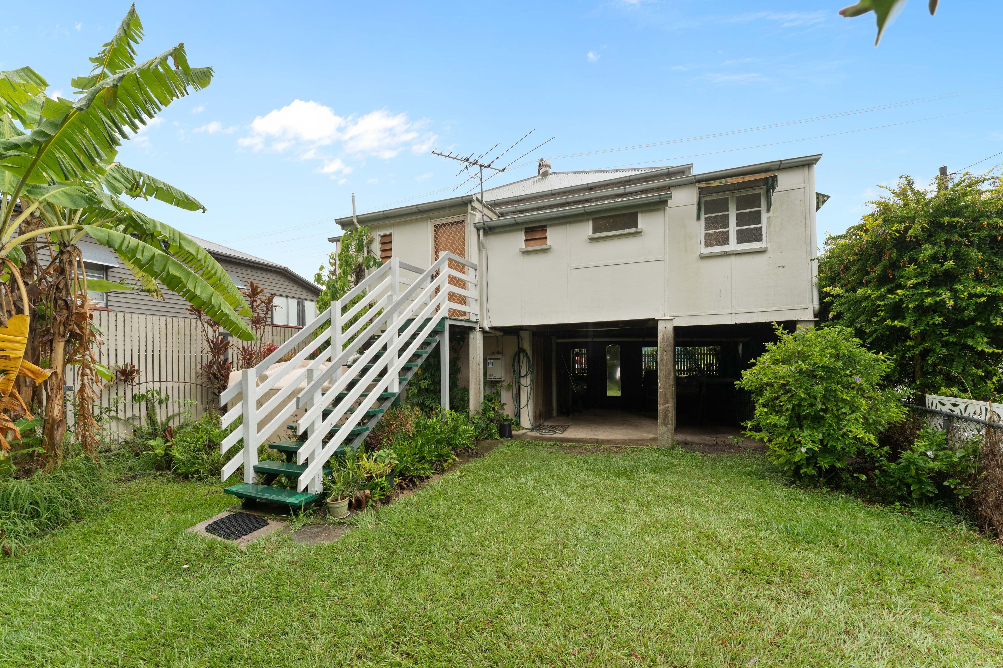159 Rainbow Street, Sandgate QLD 4017, Sandgate - Thumbnail 2