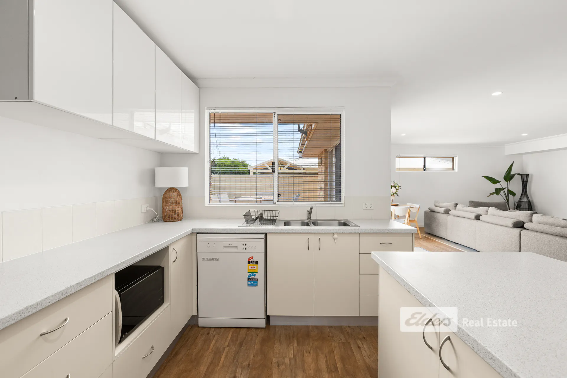 17B Cambrose Avenue, Australind, WA, 6233, Australind - Thumbnail 6