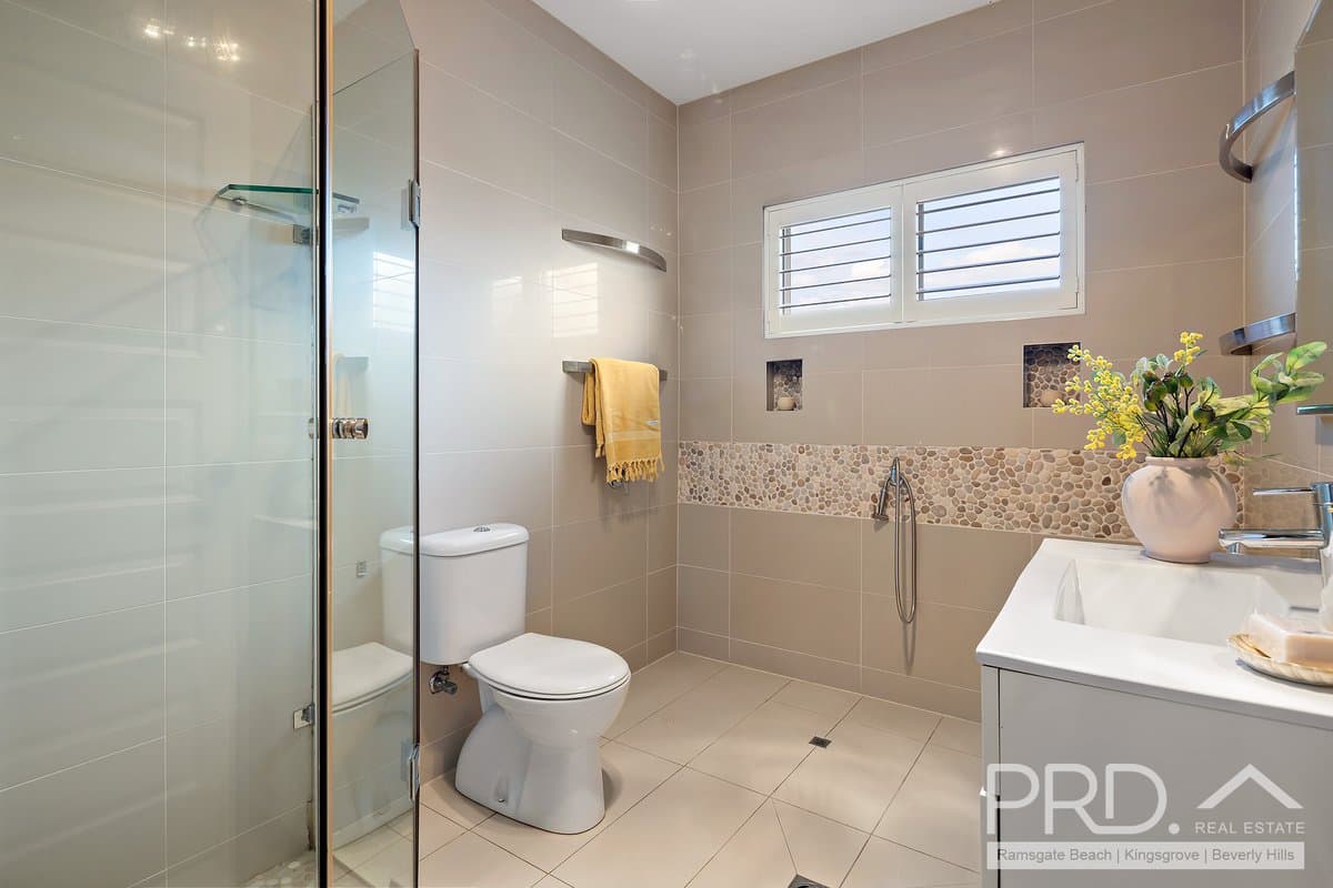 3/18-20 Russell Avenue, SANS SOUCI NSW 2219, Sans Souci - Thumbnail 5