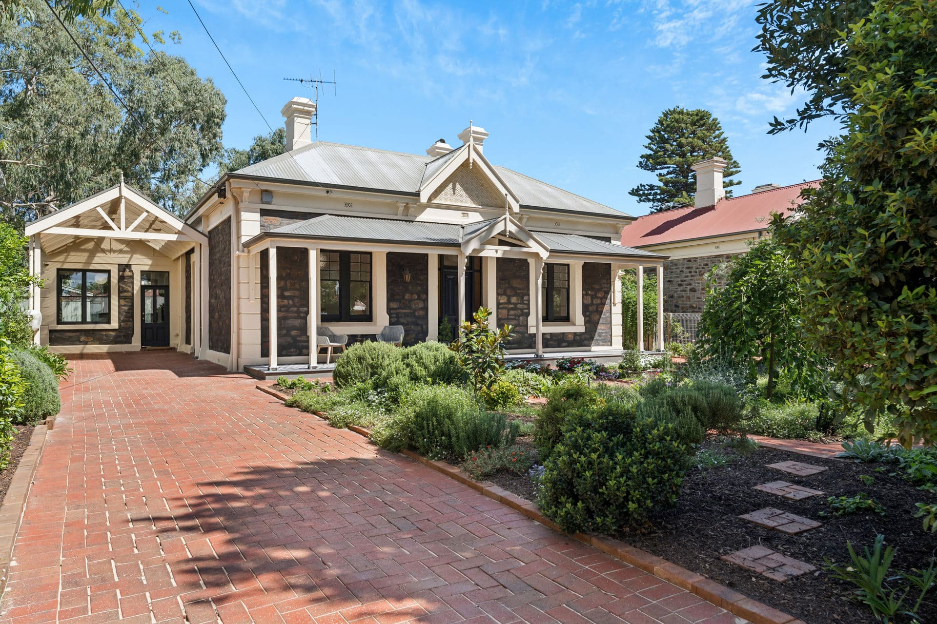 9 Foster Street, Parkside - Image 1