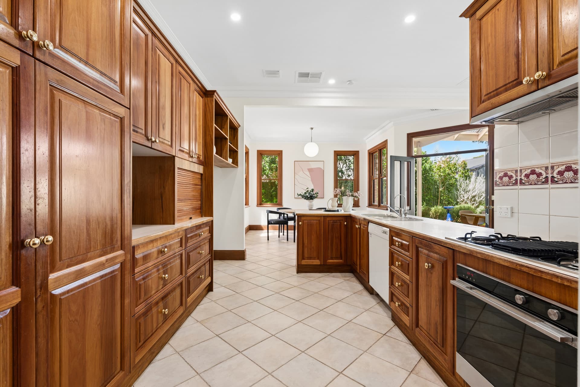 9 Foster Street, Parkside - Thumbnail 8
