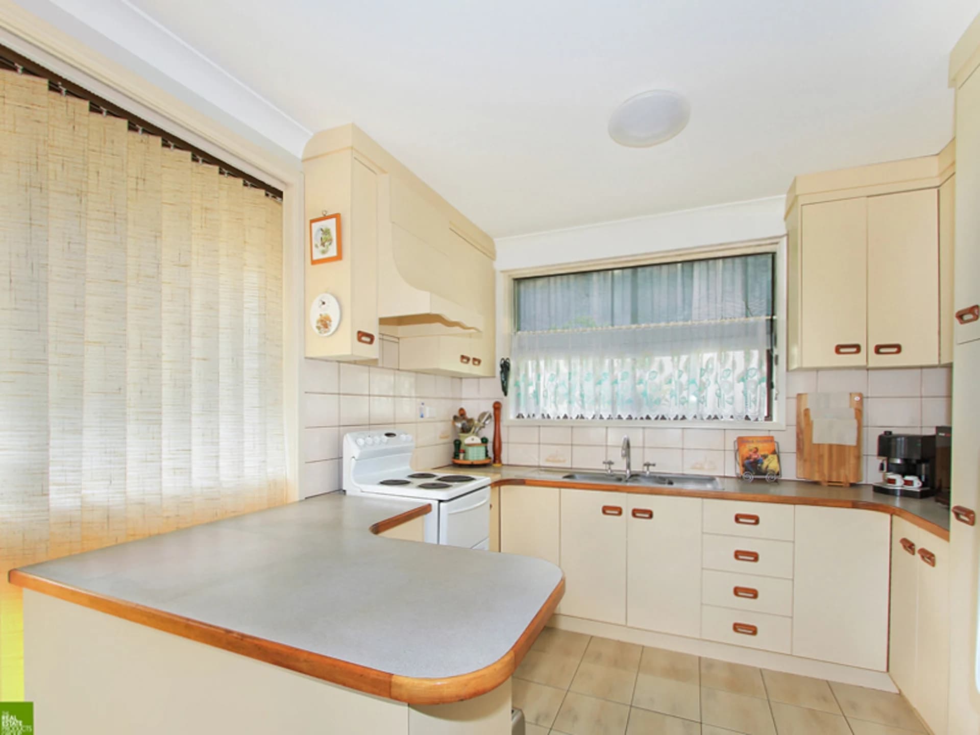 15 Katrina Street, WARRAWONG NSW 2502, Warrawong - Thumbnail 2