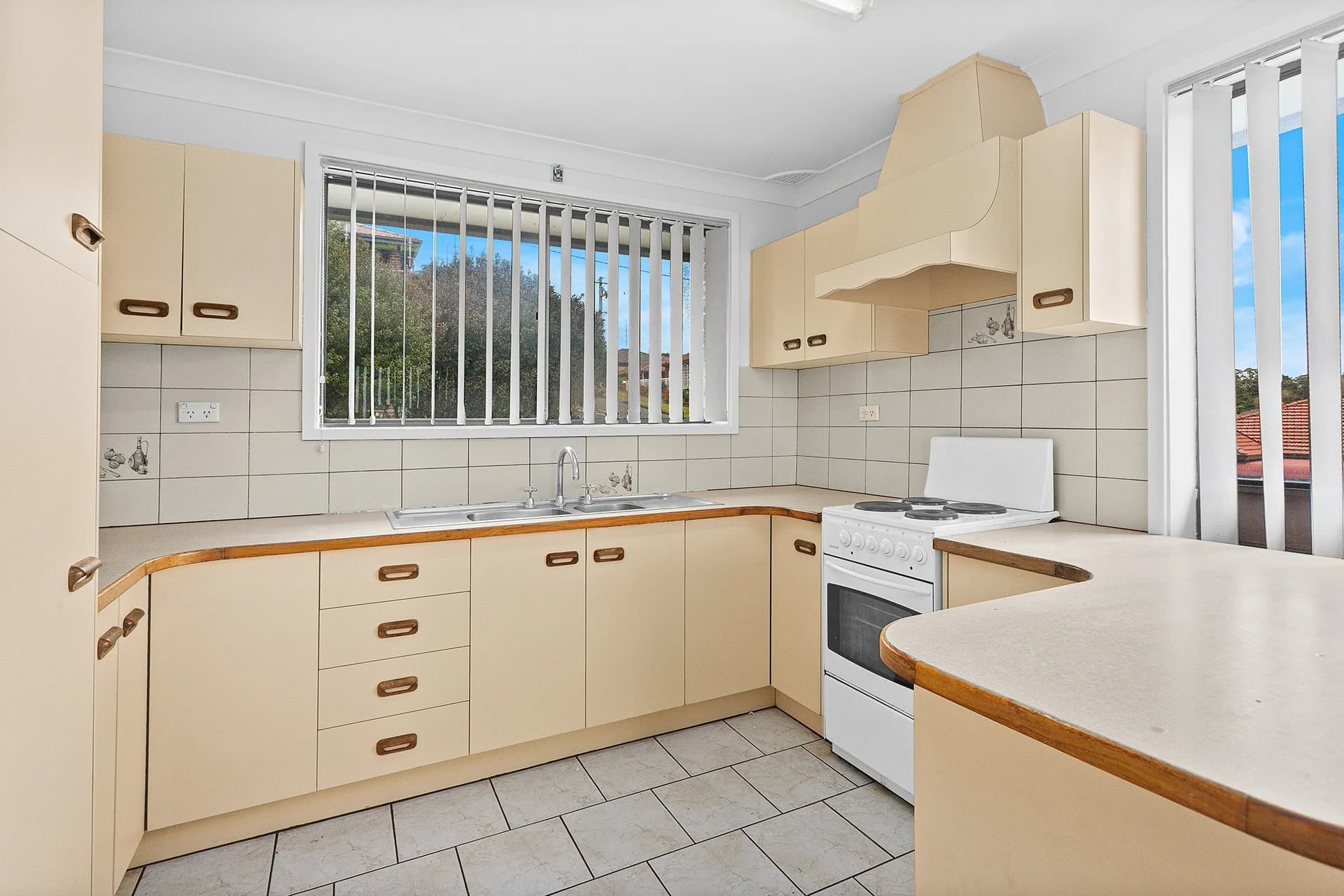 15 Katrina Street, WARRAWONG NSW 2502, Warrawong - Thumbnail 8