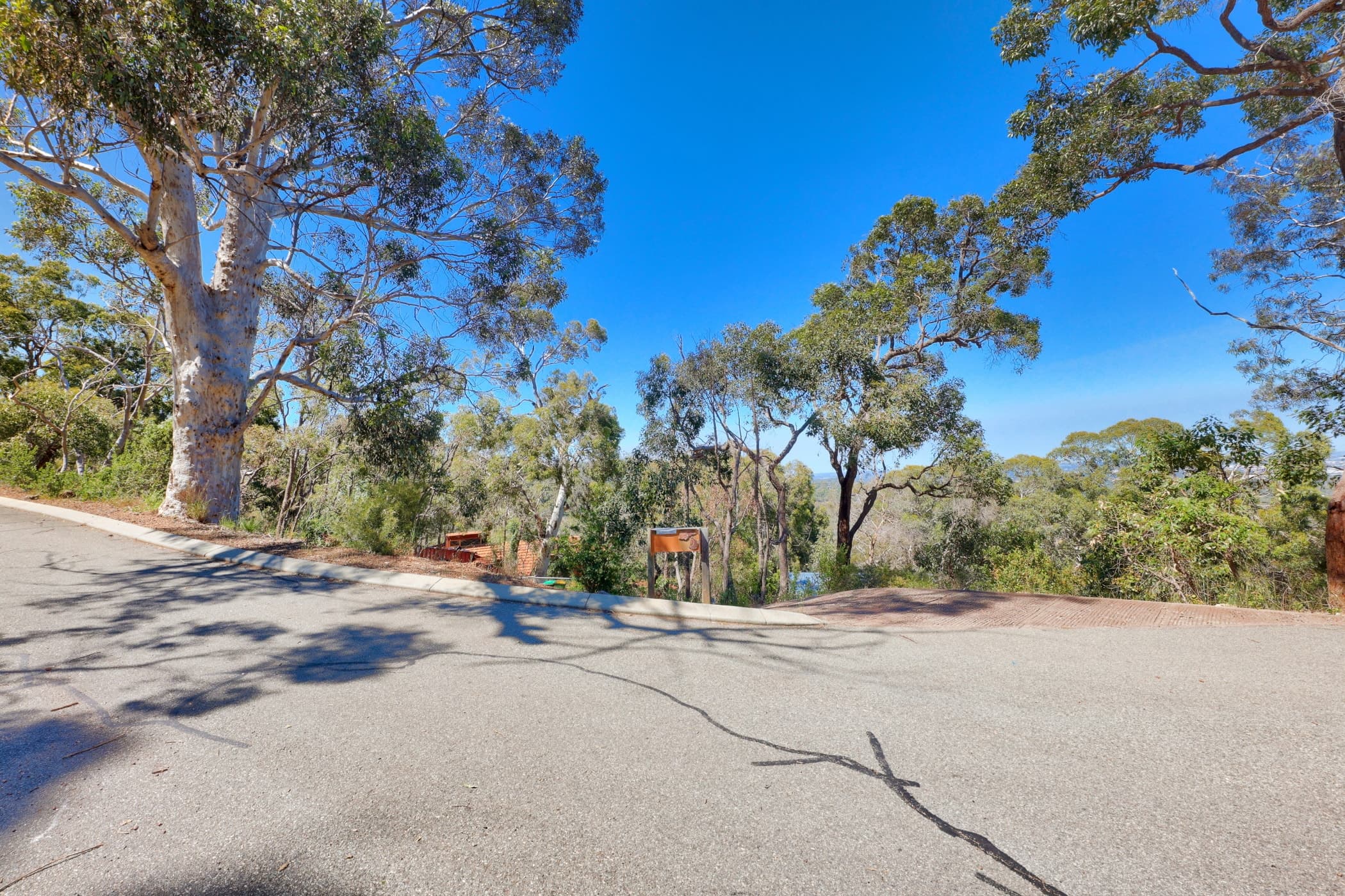65 Graham Road, GOOSEBERRY HILL WA 6076, Gooseberry Hill - Thumbnail 7