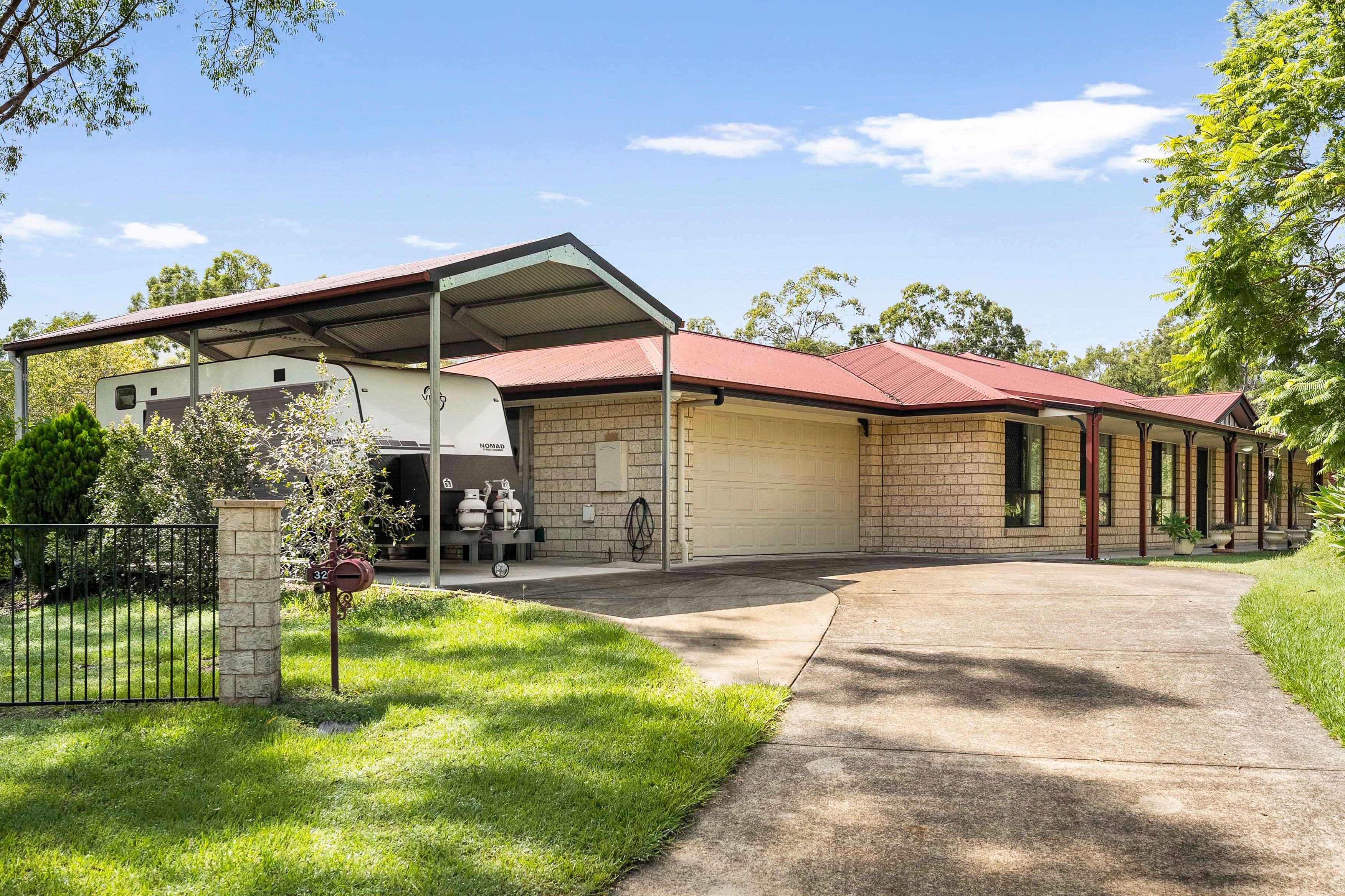 32 Sheepstation Gully Close, Mount Crosby QLD 4306, Mount Crosby - Image 1