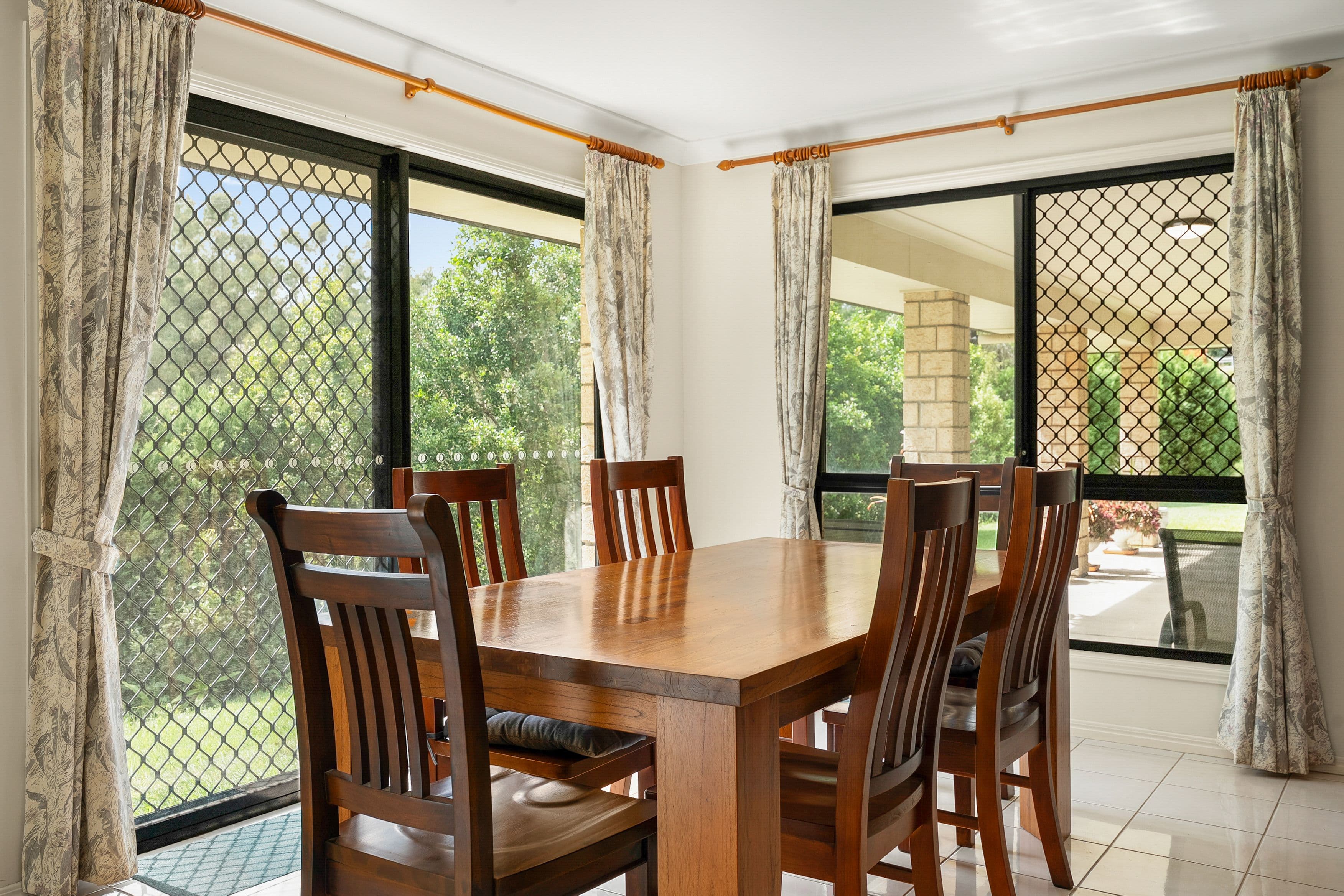 32 Sheepstation Gully Close, Mount Crosby QLD 4306, Mount Crosby - Thumbnail 4
