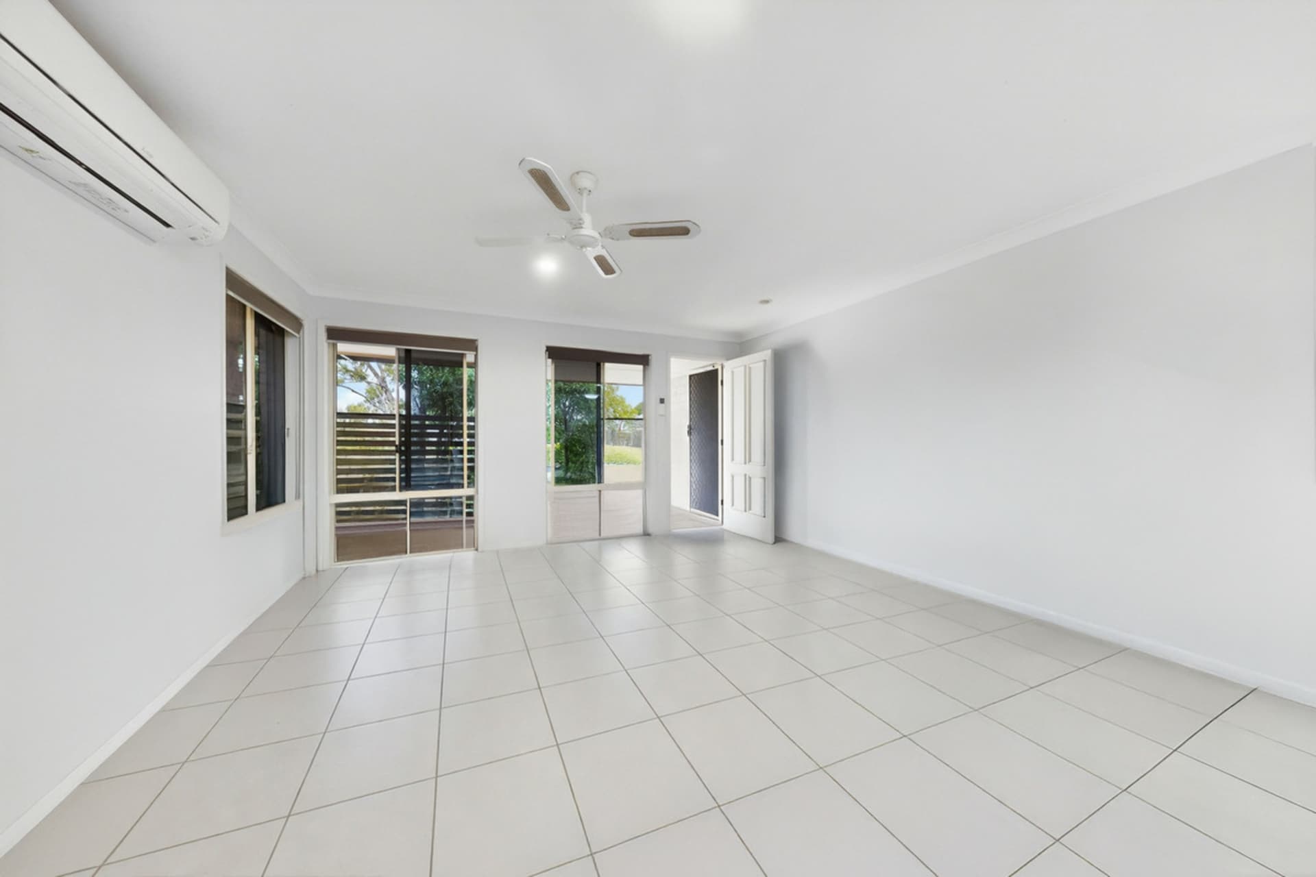 6 Southerden Drive, North Lakes, North Lakes - Thumbnail 7