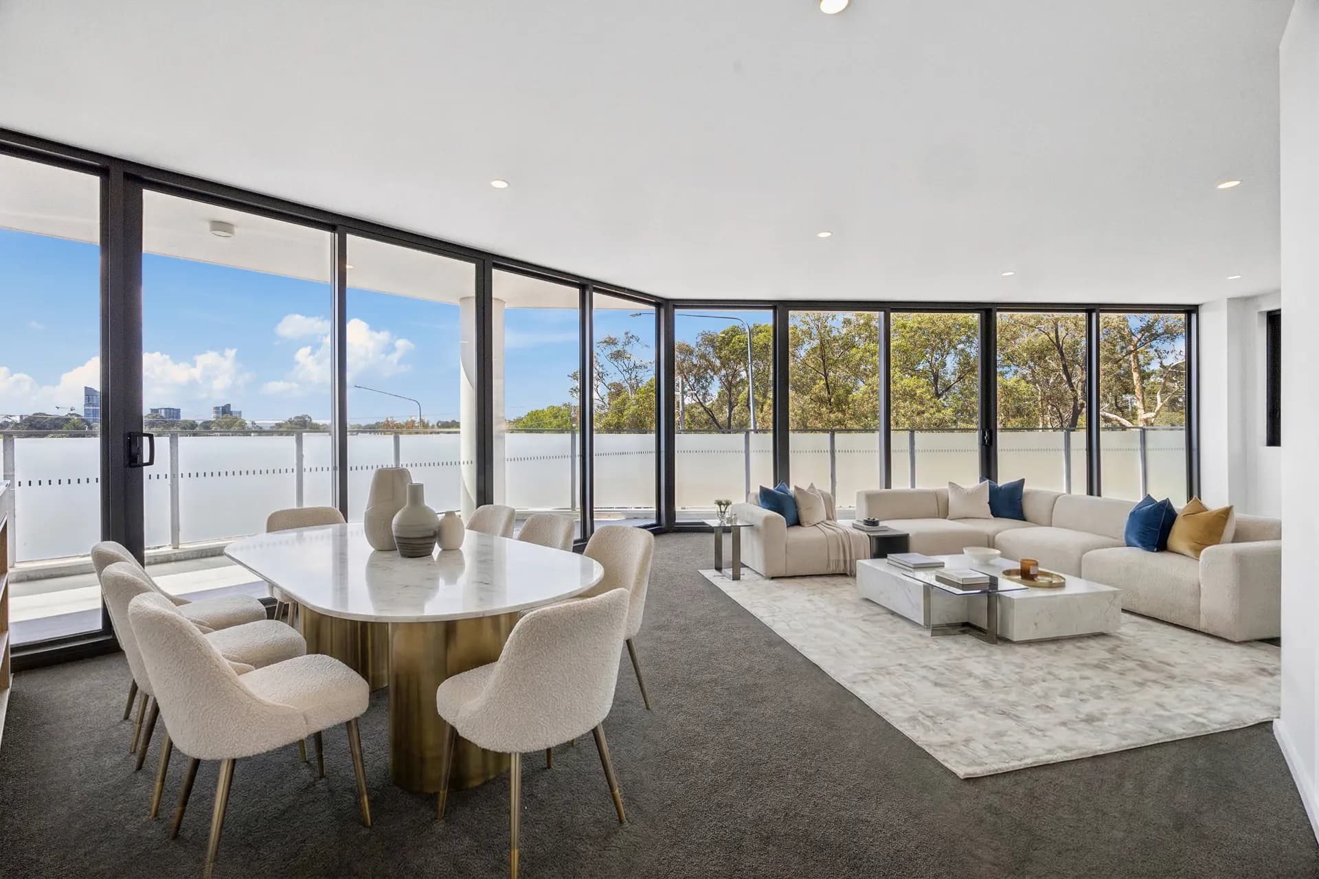 56/4 Henshall  Way, Macquarie - Thumbnail 2