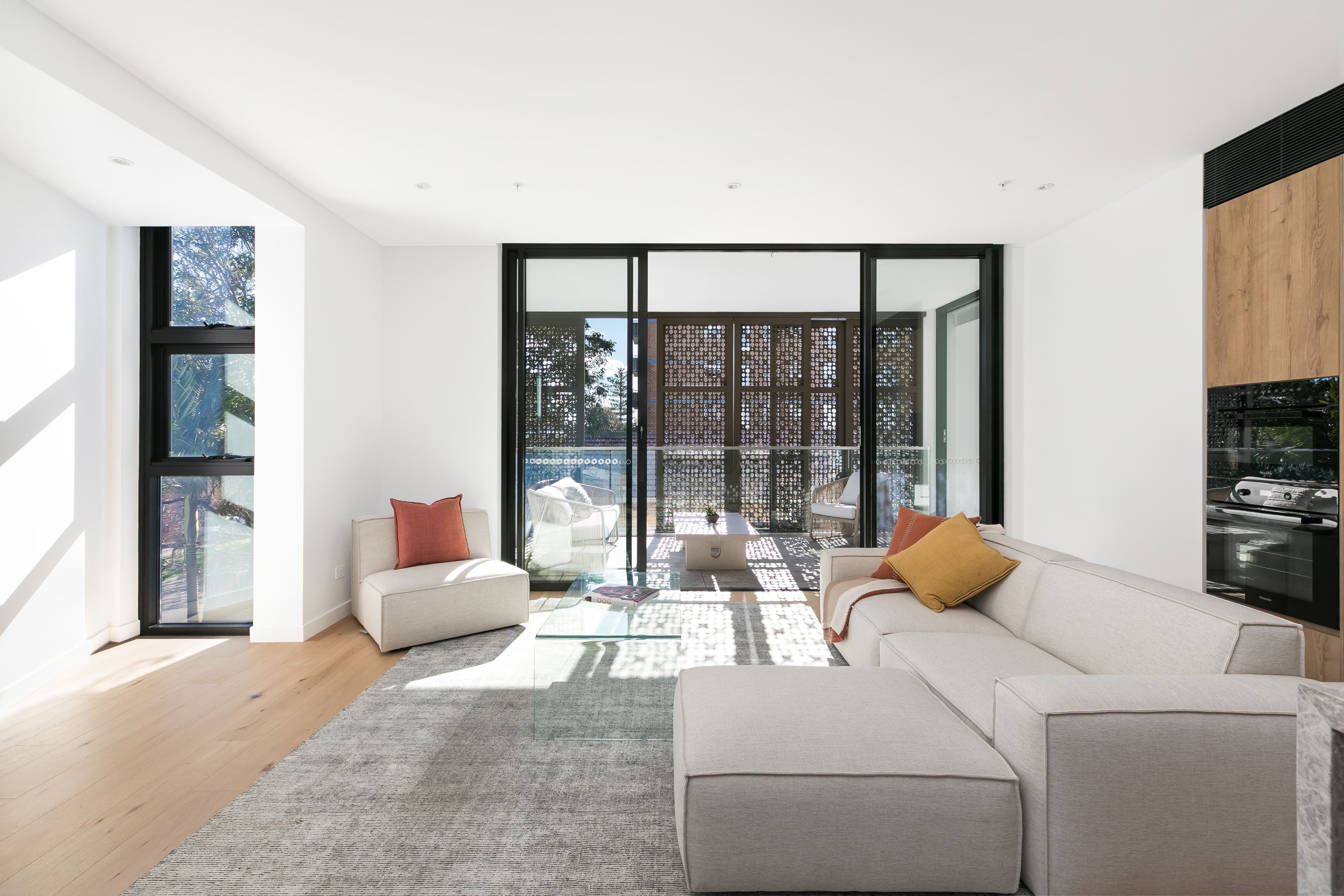 203/3 Parramatta Street, Cronulla, Cronulla - Thumbnail 3
