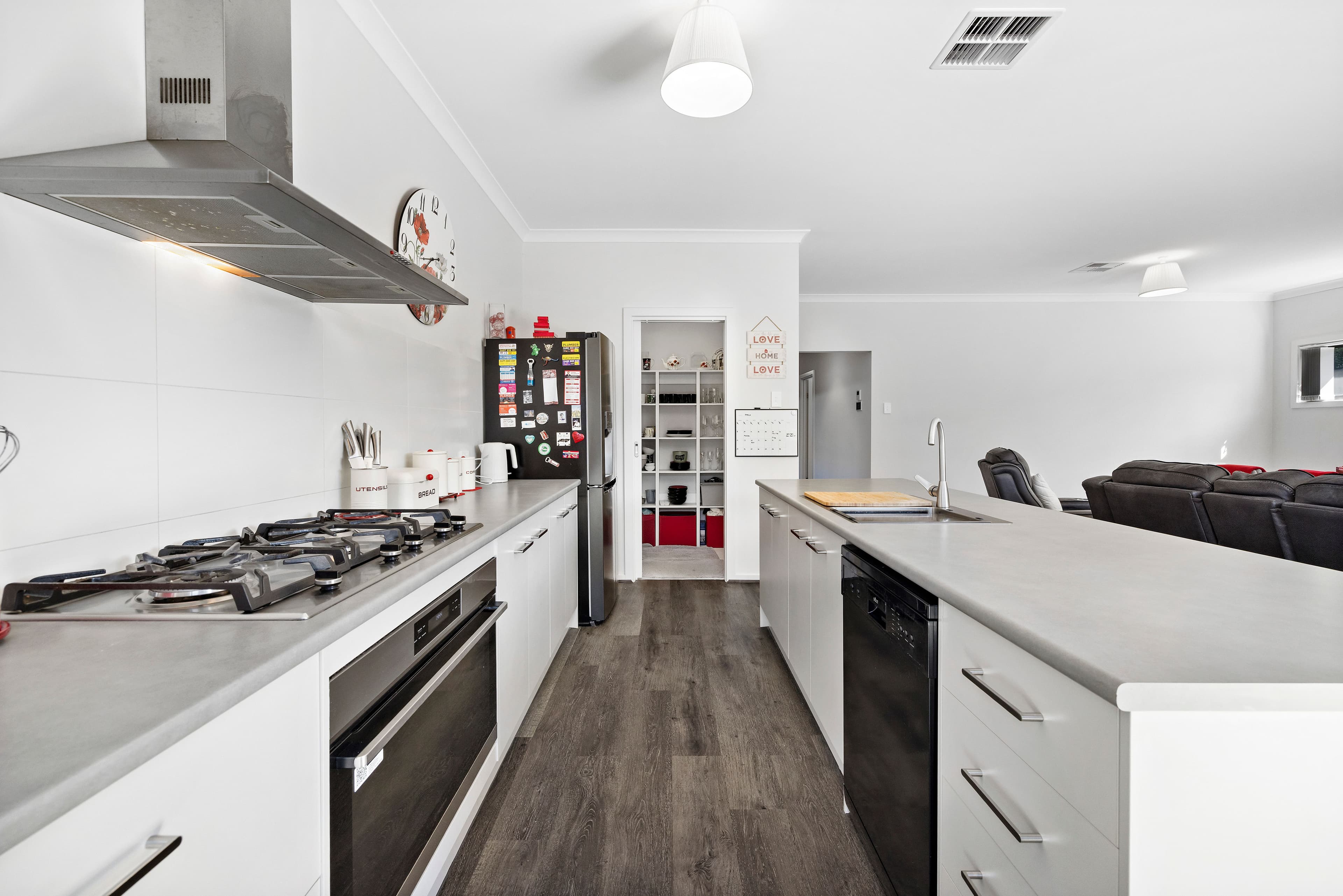 7 Greenfield Crescent, West Lakes Shore SA 5020, West Lakes Shore - Thumbnail 5