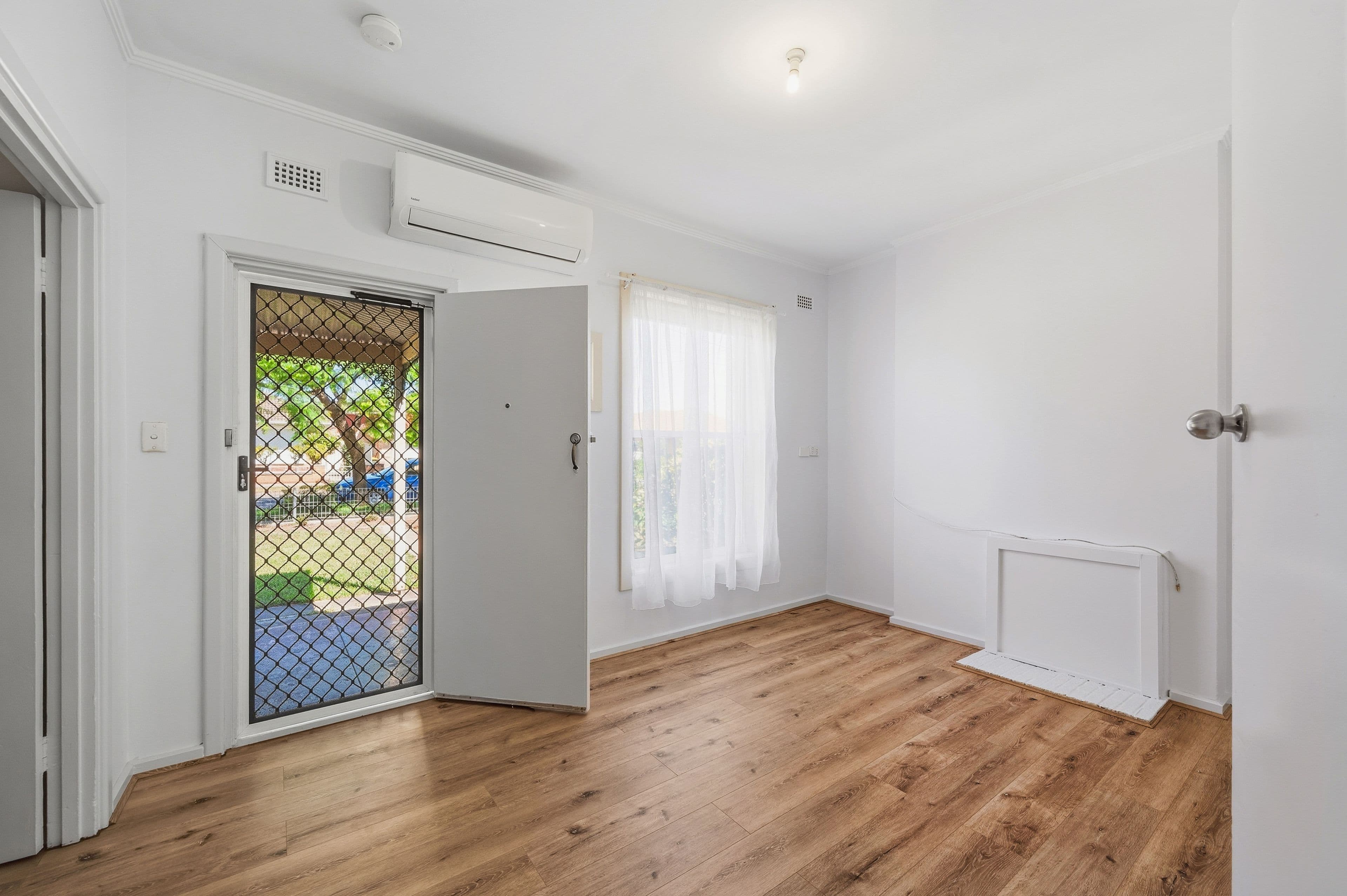 12 Hoskin Avenue, Kidman Park SA 5025, Kidman Park - Thumbnail 3
