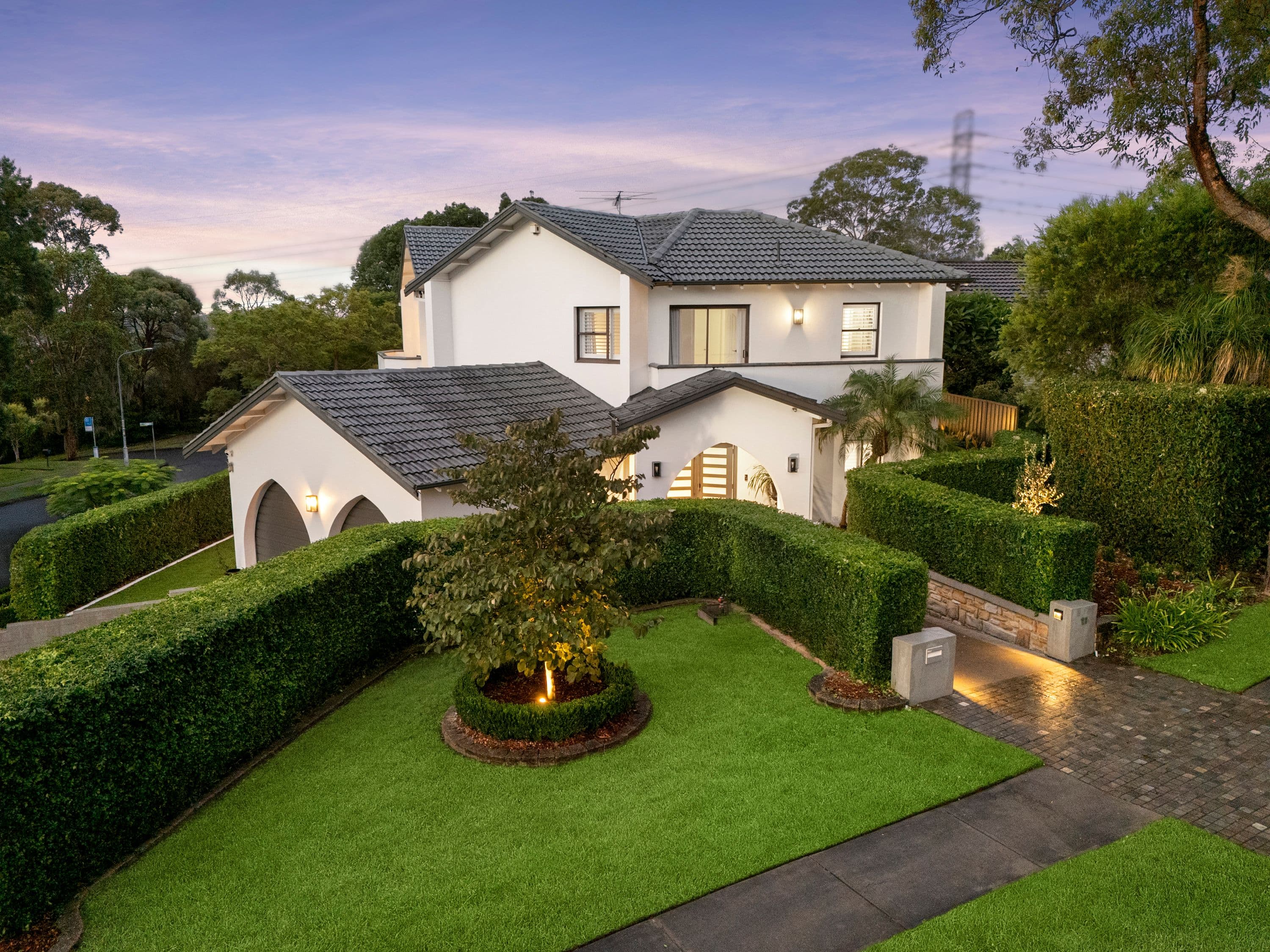11 Brisbane Street, Illawong NSW 2234, Illawong - Image 1