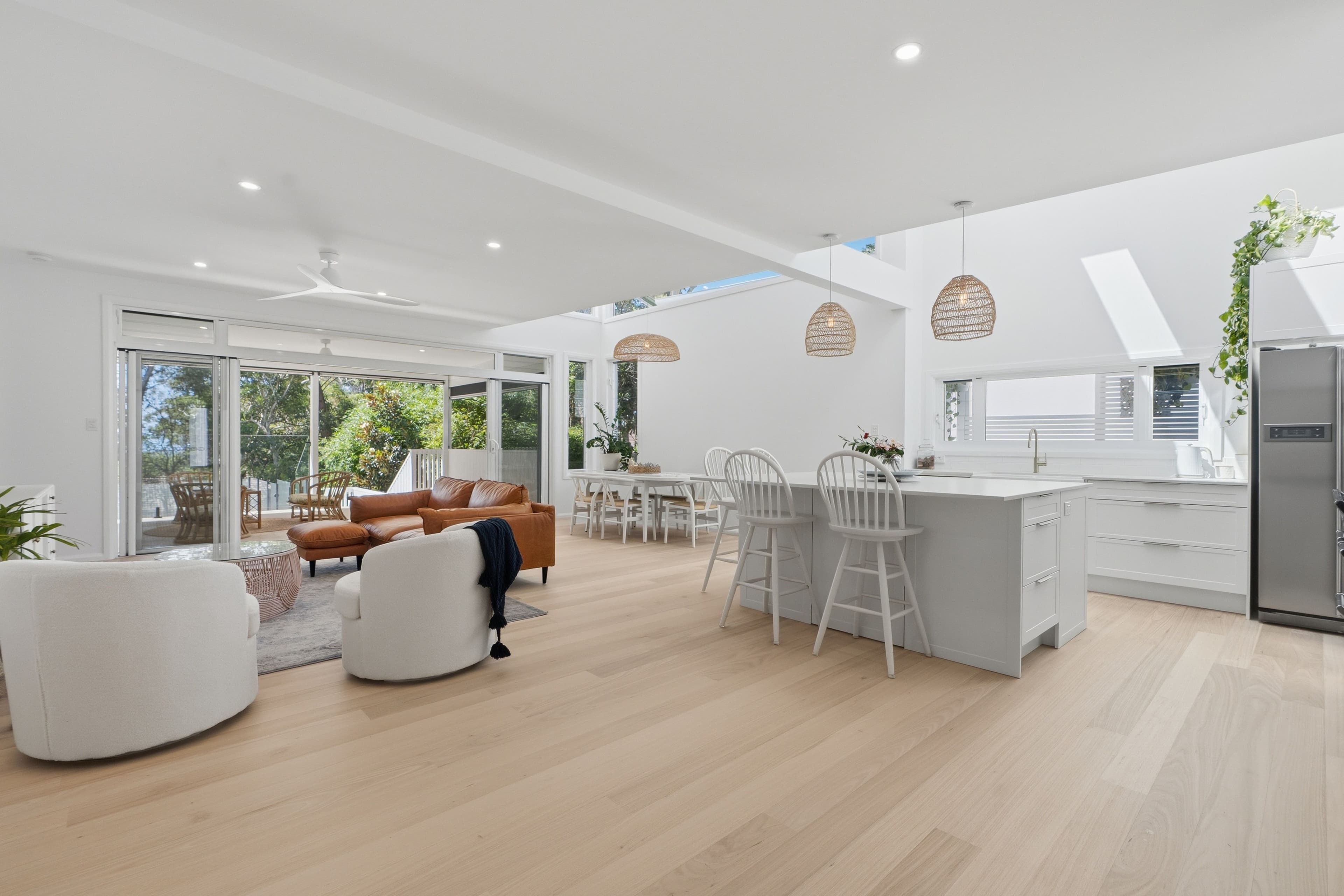 10 Murray Street, Bateau Bay NSW 2261, Bateau Bay - Thumbnail 2