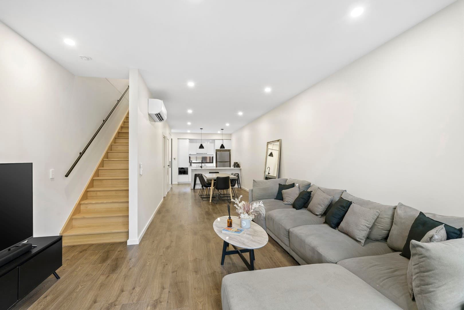 23/8 Service Street, Sunshine, VIC 3020, Sunshine - Thumbnail 6