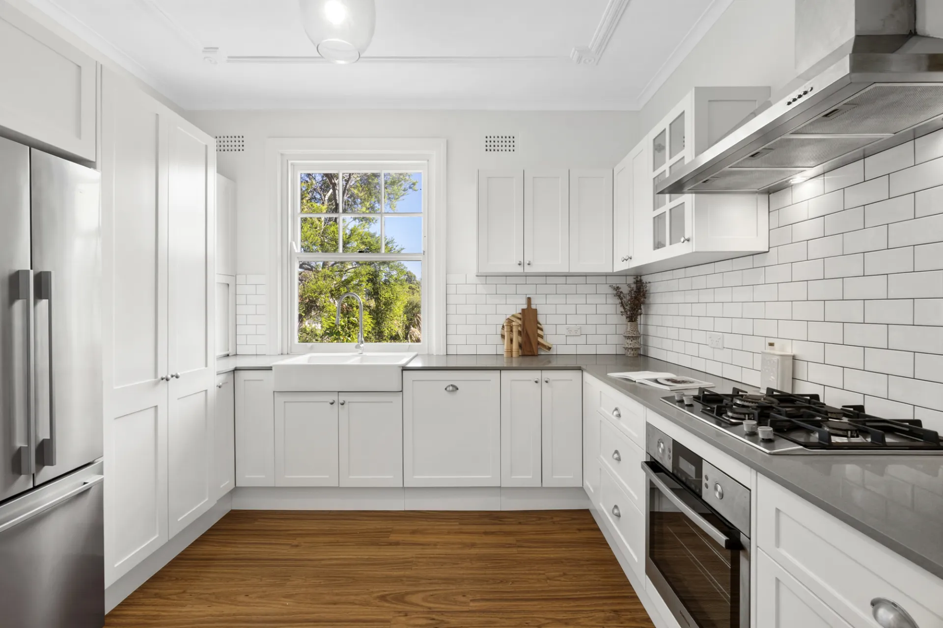 10/4 Russell Street, Wollstonecraft - Thumbnail 2